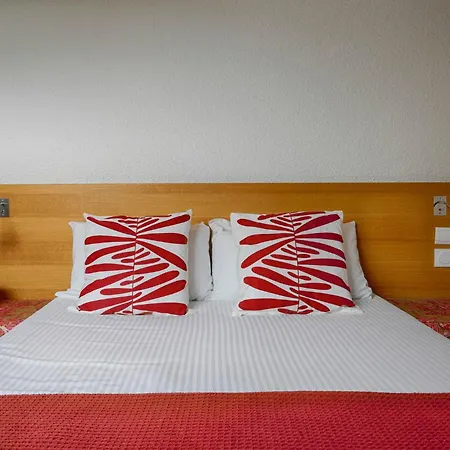 Le Branhoc - Brit Hotell 2*