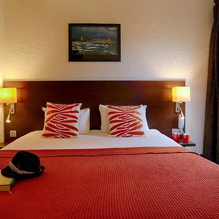 Hotell Le Branhoc - Brit 2*